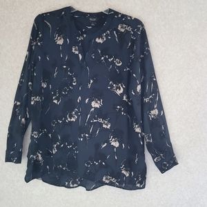 Simply Vera Blouse